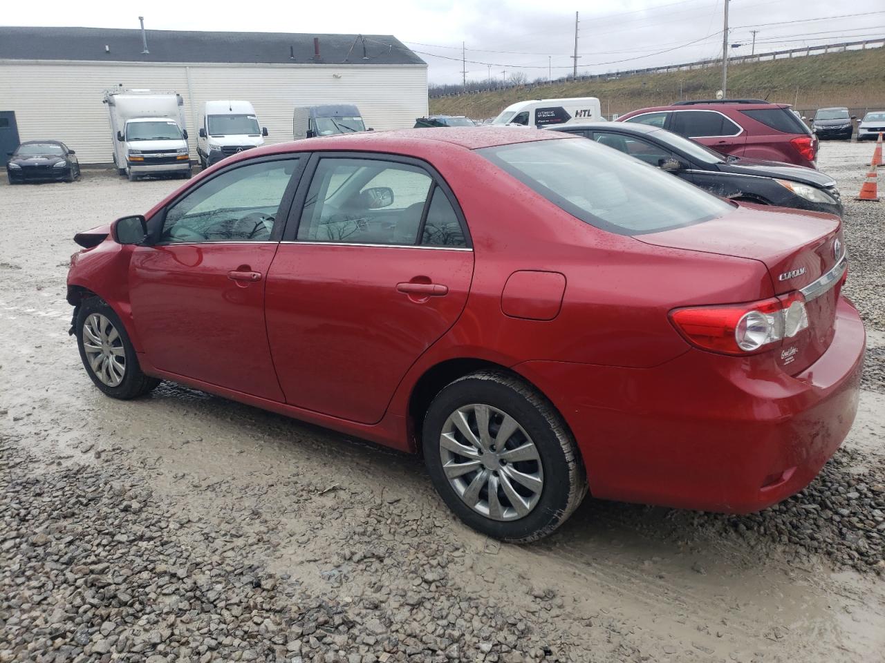 VIN 2T1BU4EE5DC071165 2013 TOYOTA COROLLA no.2