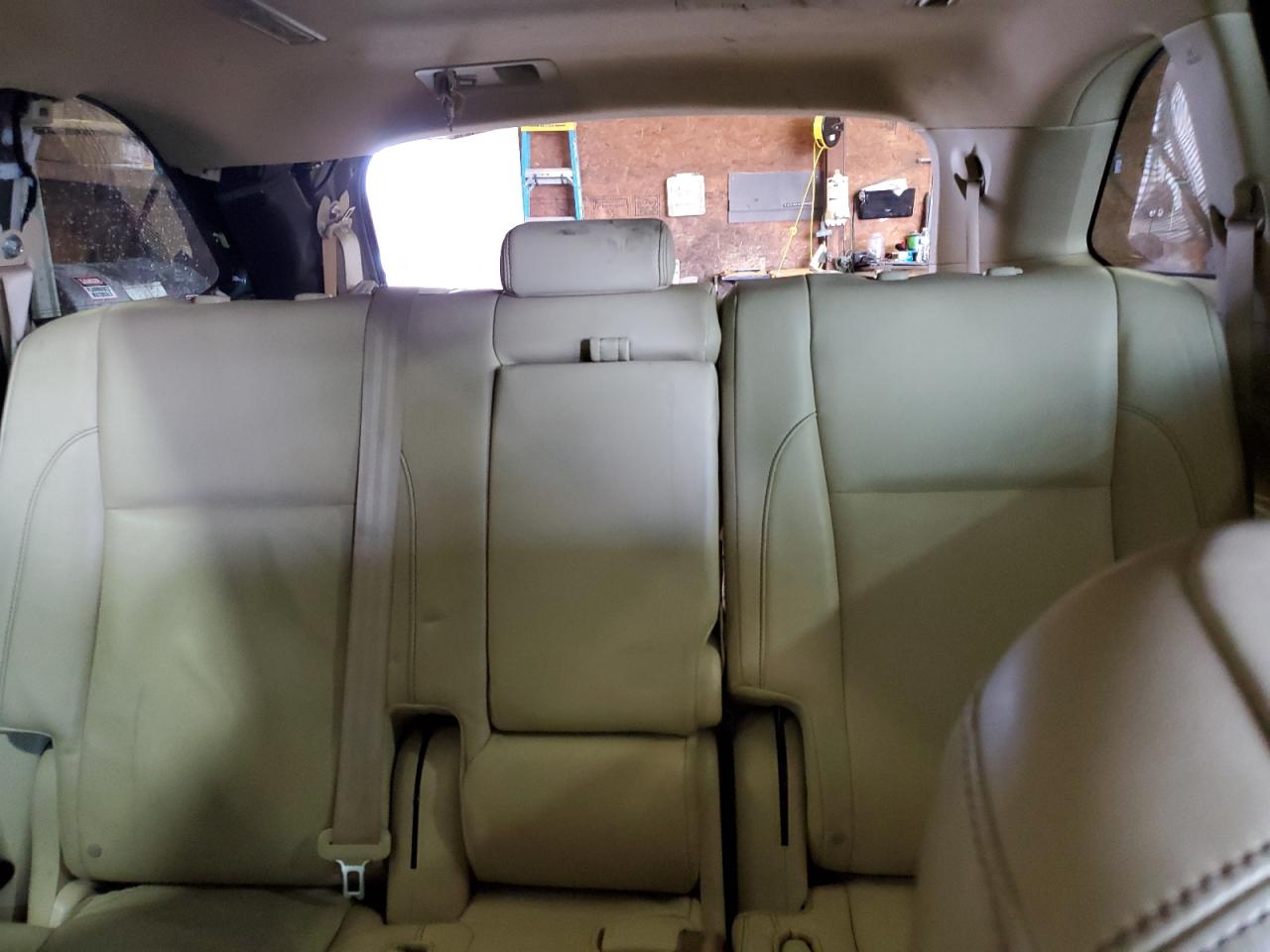 2014 Toyota Highlander - Image 10