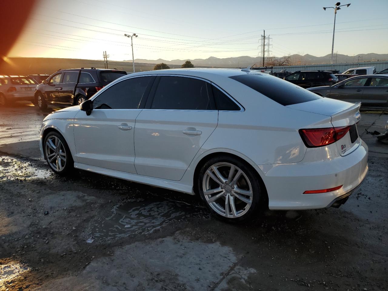 VIN WAUB1GFF8G1007127 2016 AUDI S3 no.2