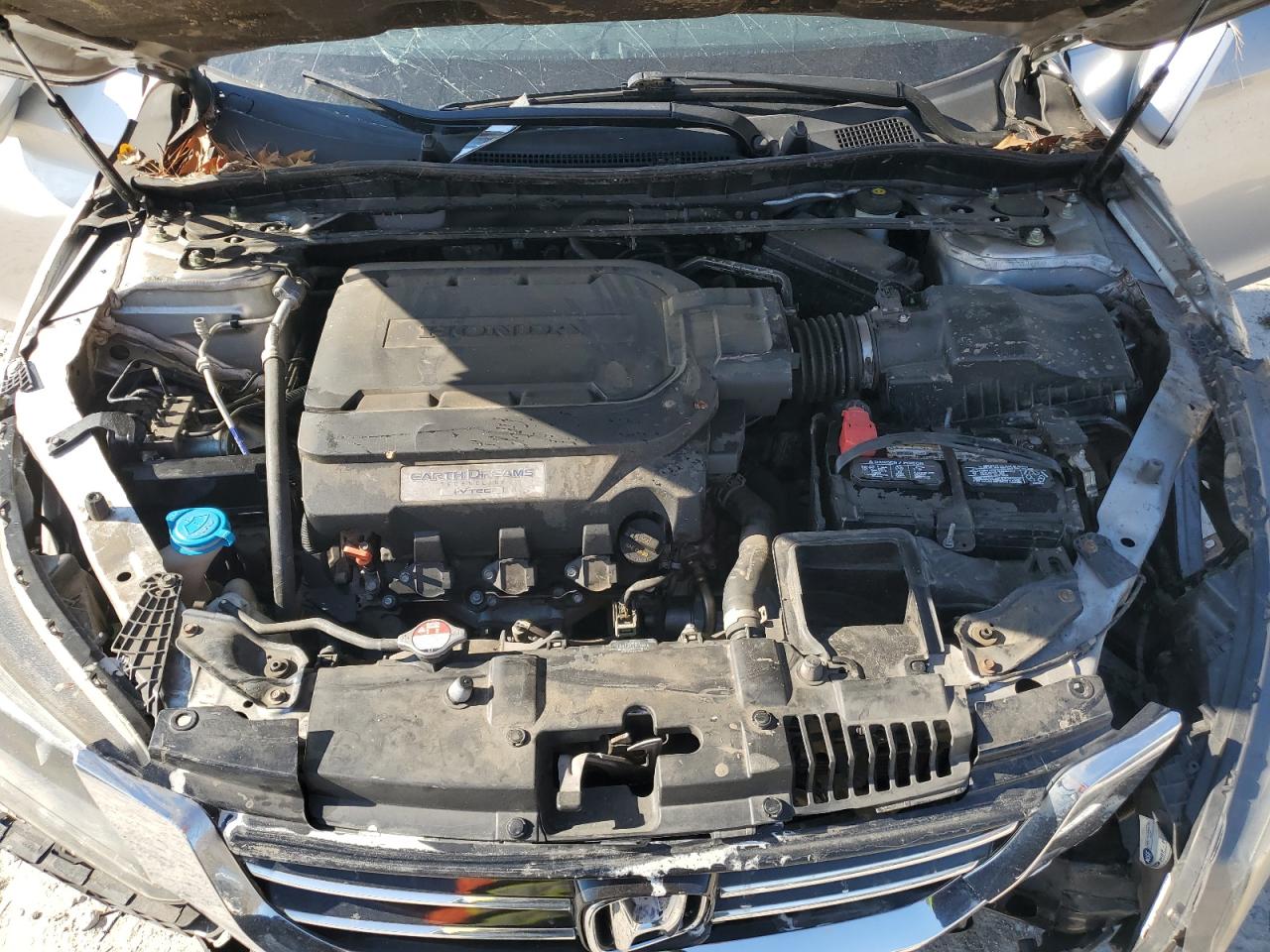 VIN 1HGCR3F87FA001183 2015 HONDA ACCORD no.11