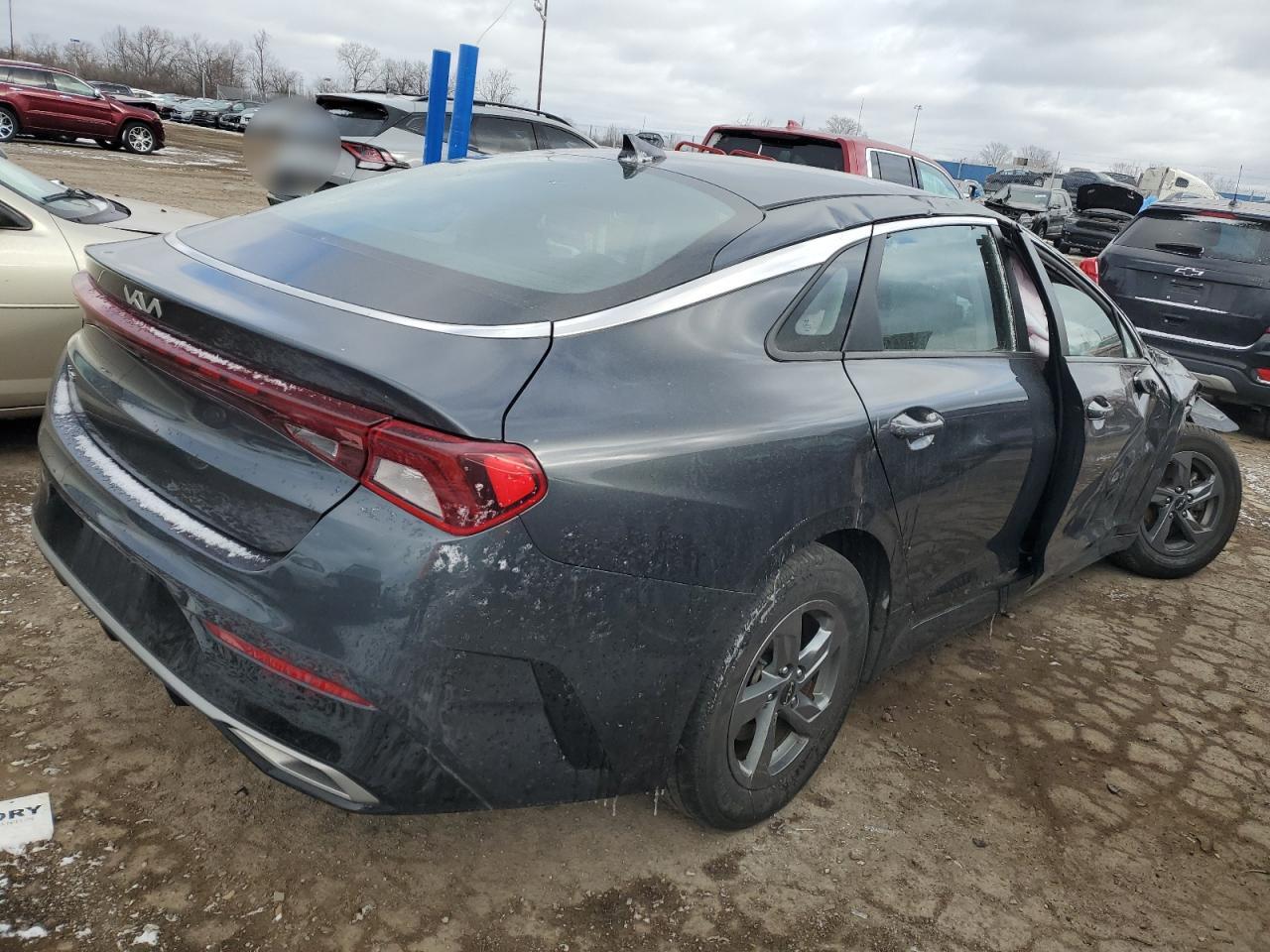 2022 Kia K5 - Image 3