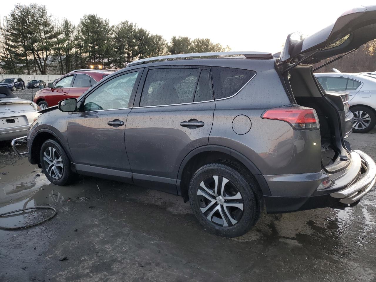 VIN 2T3BFREV7GW526518 2016 TOYOTA RAV4 no.2