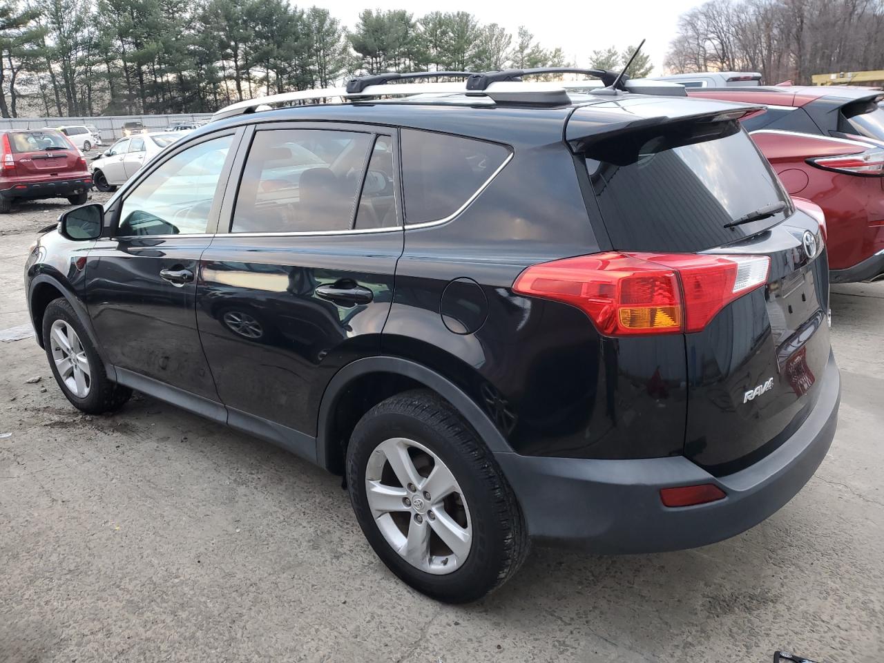 2014 Toyota RAV 4 - Image 2