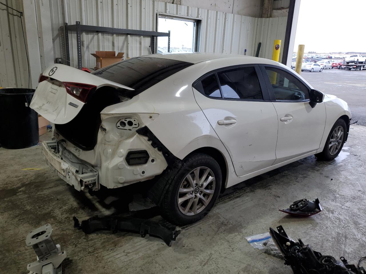 2016 Mazda 3 - Image 3