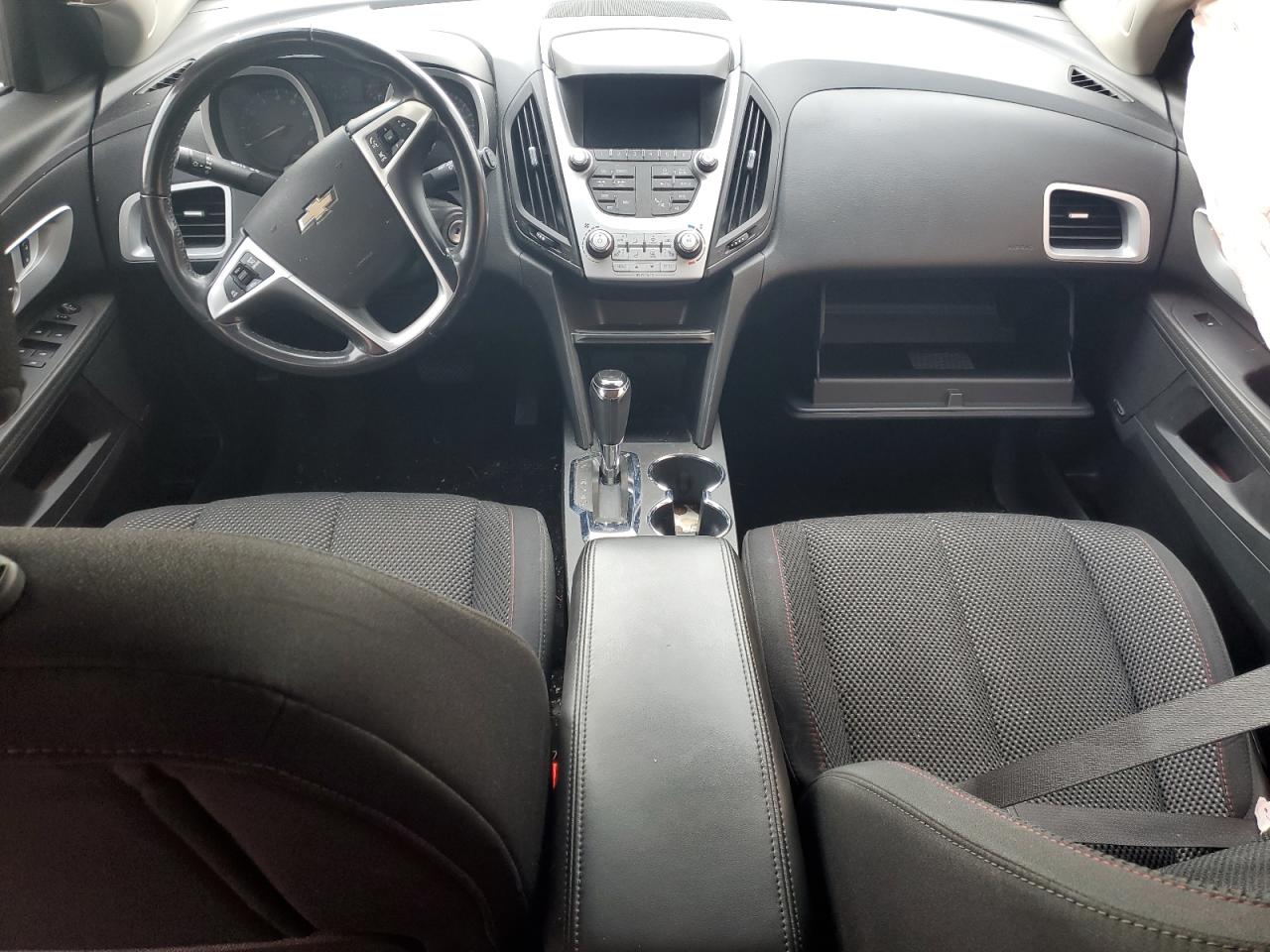 2017 Chevrolet Equinox - Image 8