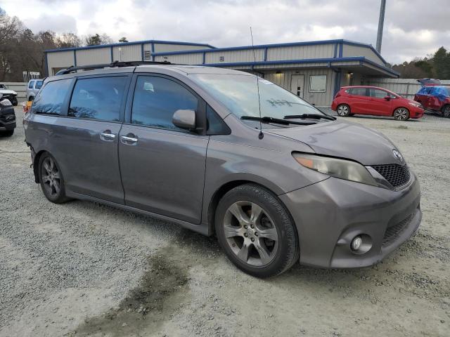  TOYOTA SIENNA 2013 Szary