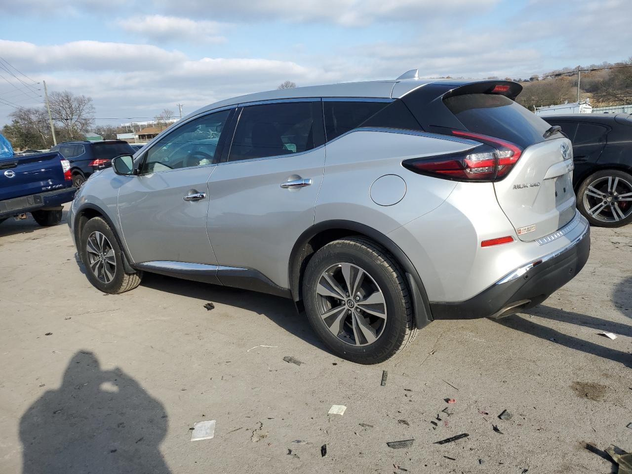 2020 Nissan Murano - Image 2