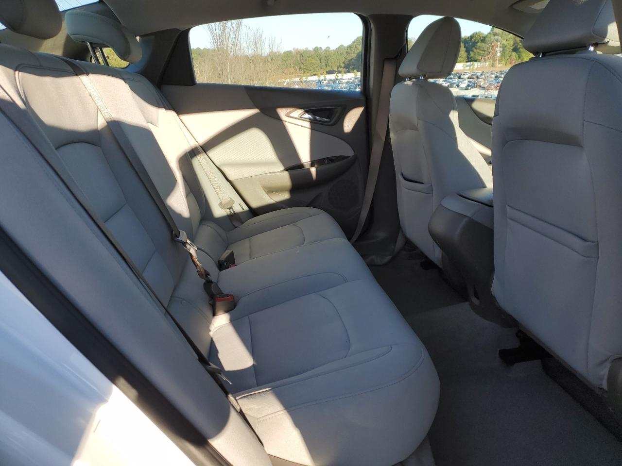 2020 Chevrolet Malibu - Image 11