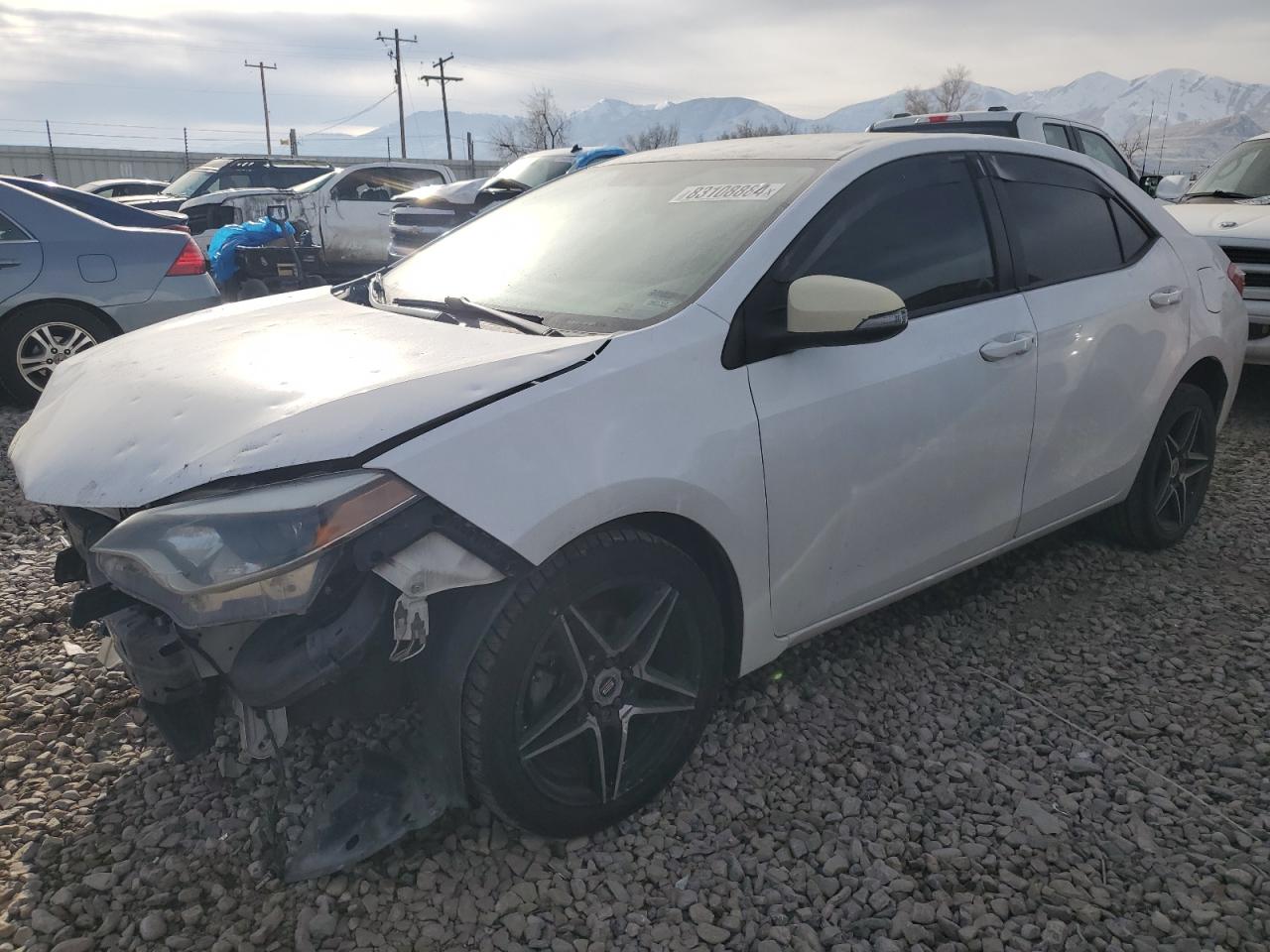 VIN 2T1BURHE5EC224458 2014 TOYOTA COROLLA no.1