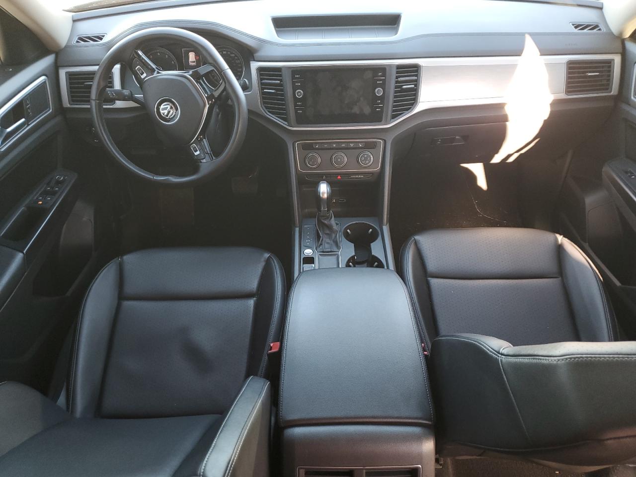 2018 Volkswagen Atlas - Image 8