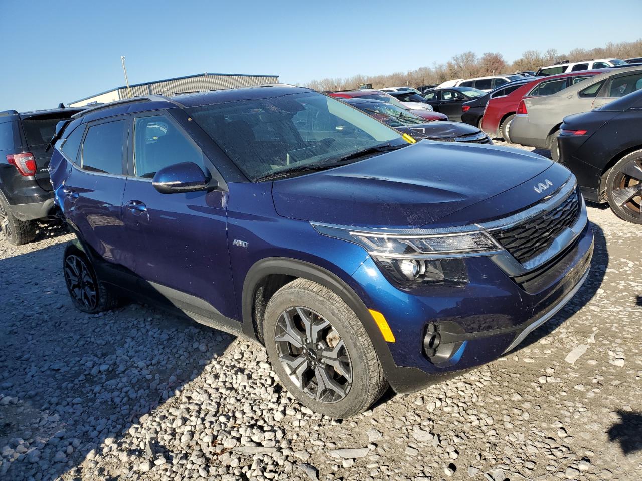2023 Kia Seltos - Image 4