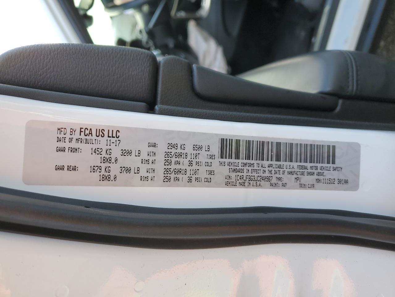 2018 Jeep Grand Cherokee - Image 16