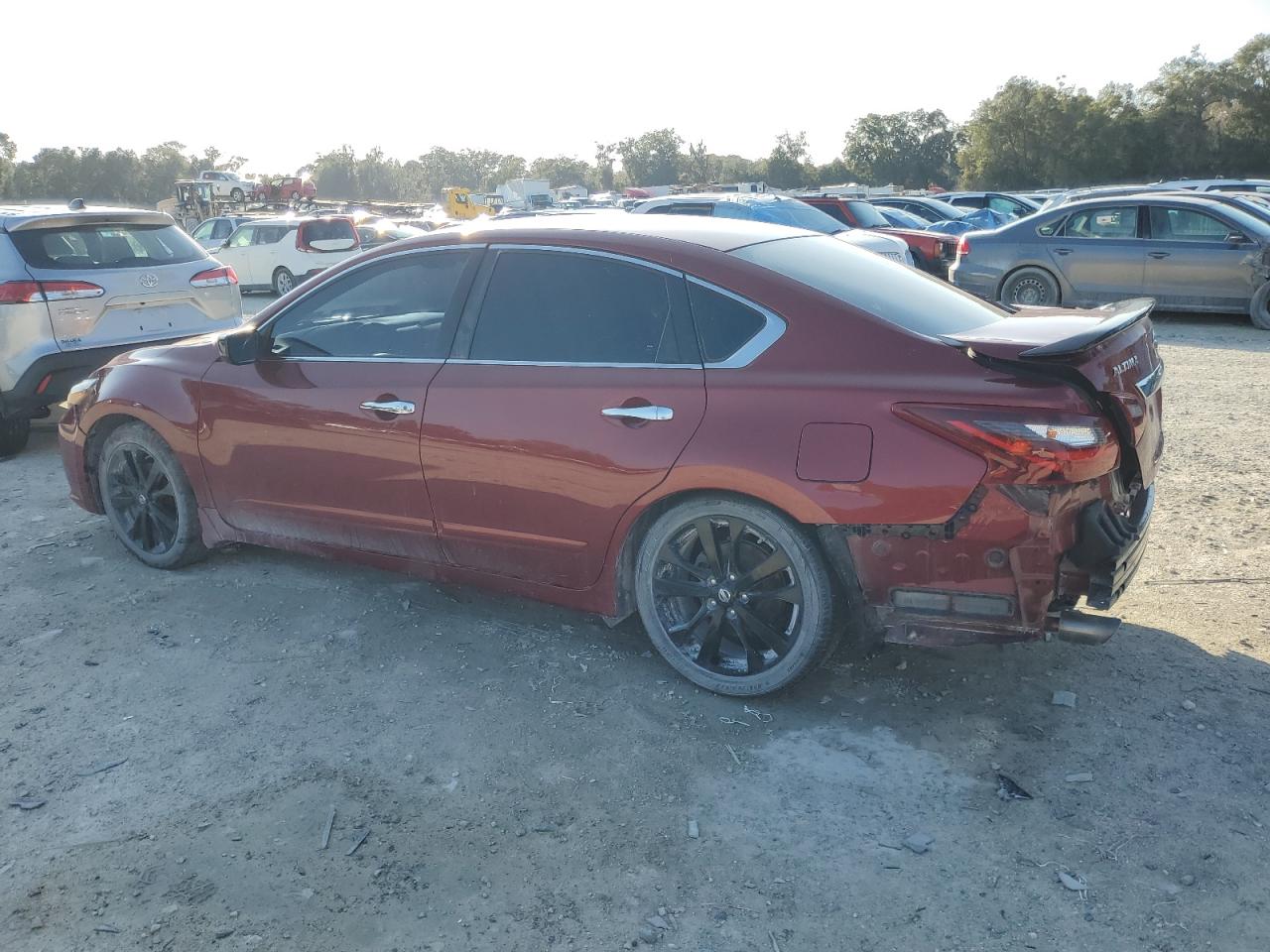2017 Nissan Altima - Image 2
