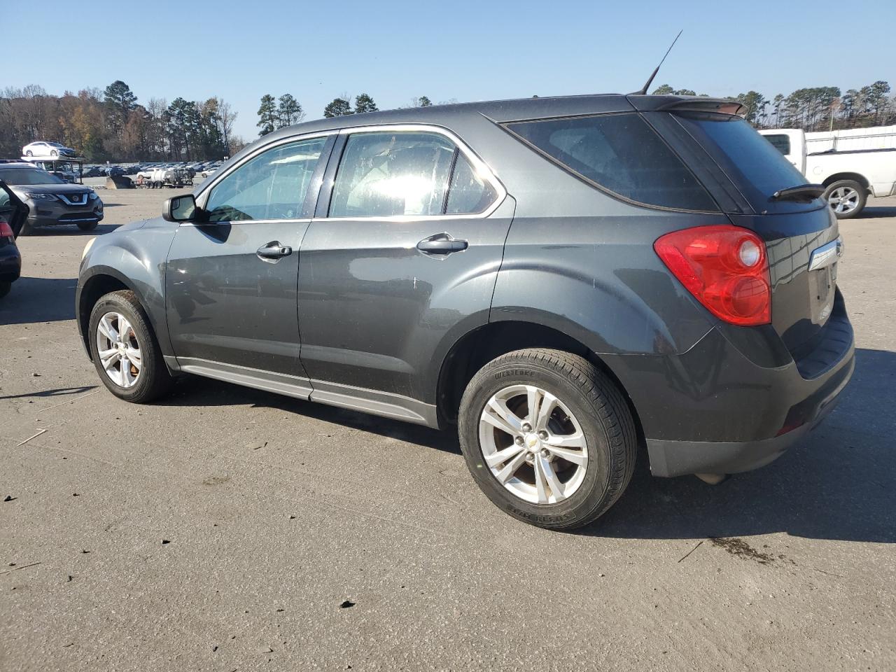 2012 Chevrolet Equinox - Image 2