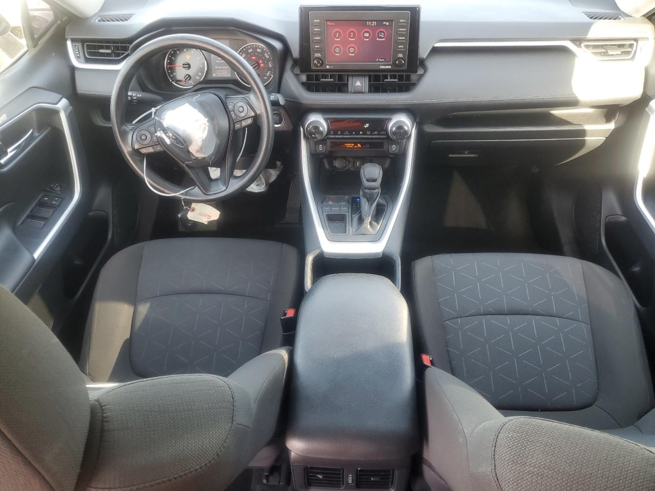 2022 Toyota RAV 4 - Image 8