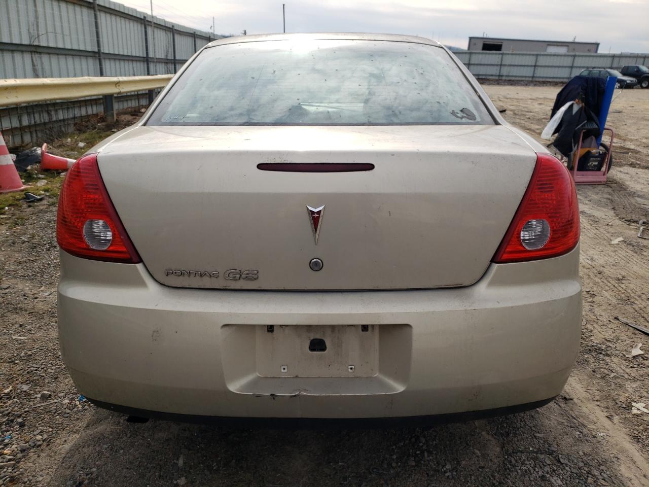 2009 Pontiac G6 - Image 6