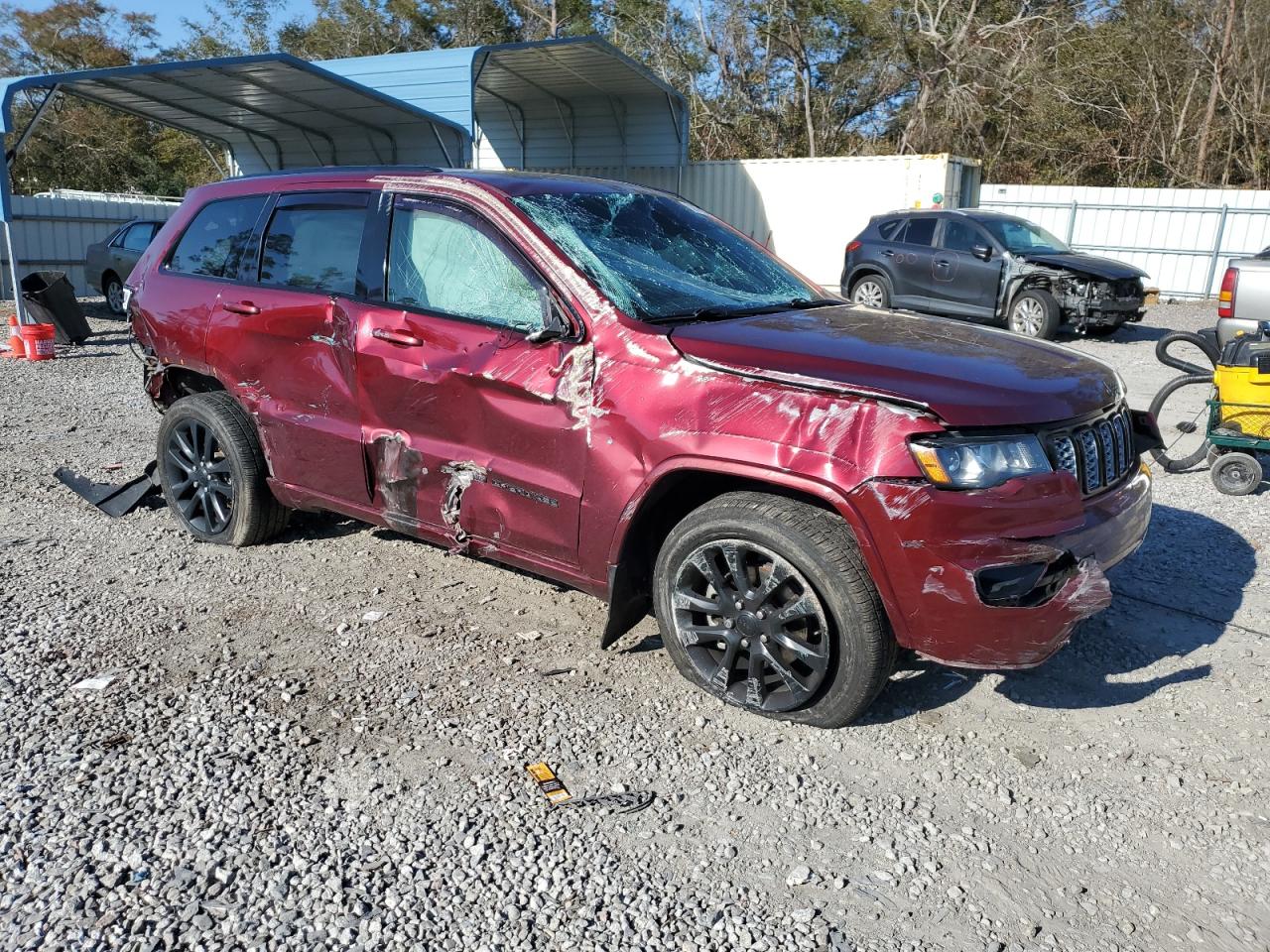 2017 Jeep Grand Cherokee - Image 4