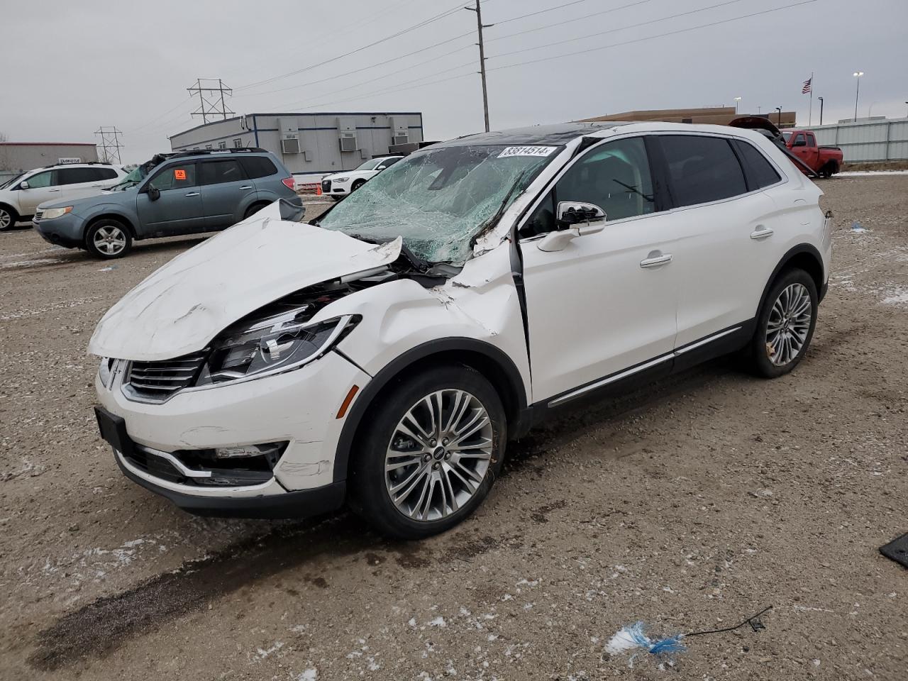 VIN 2LMPJ8LR9JBL30305 2018 LINCOLN MKX no.1