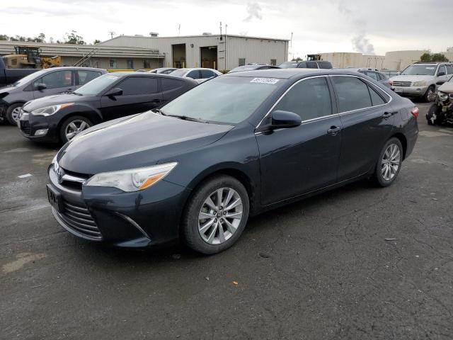  TOYOTA CAMRY 2015 Синий