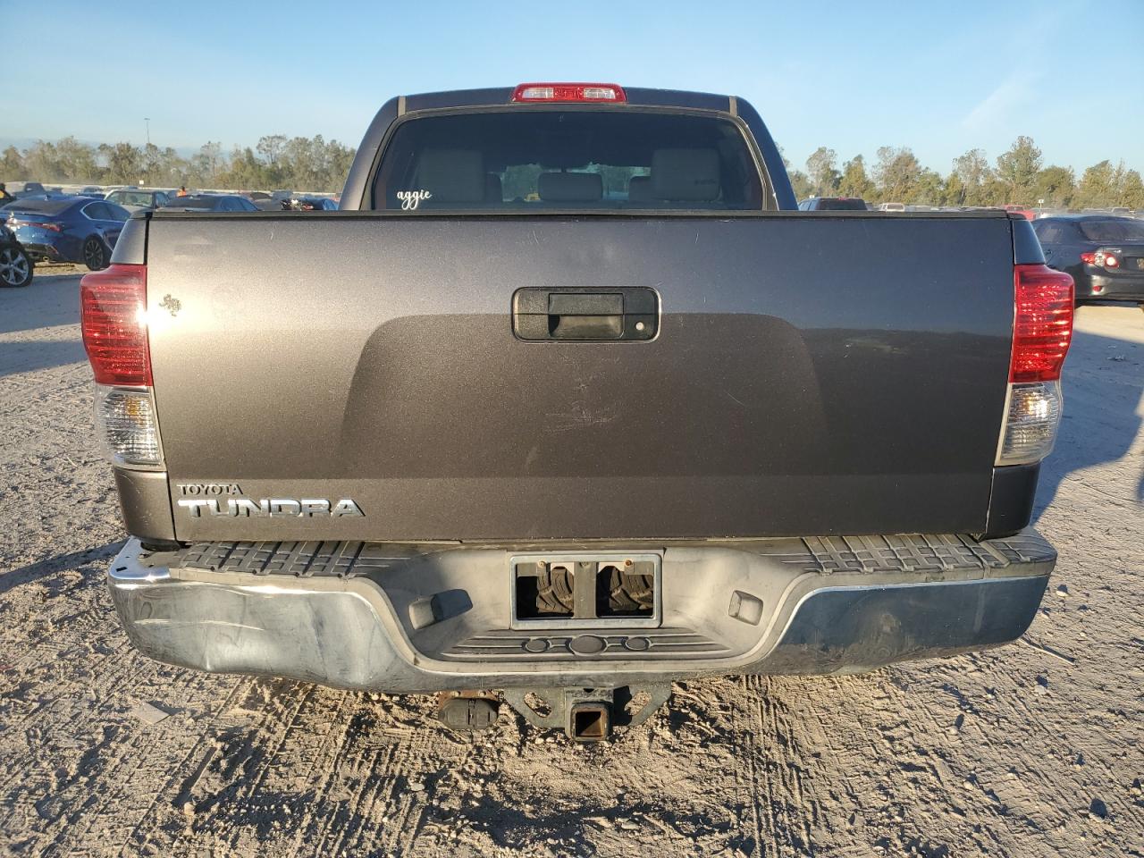 2012 Toyota Tundra - Image 6
