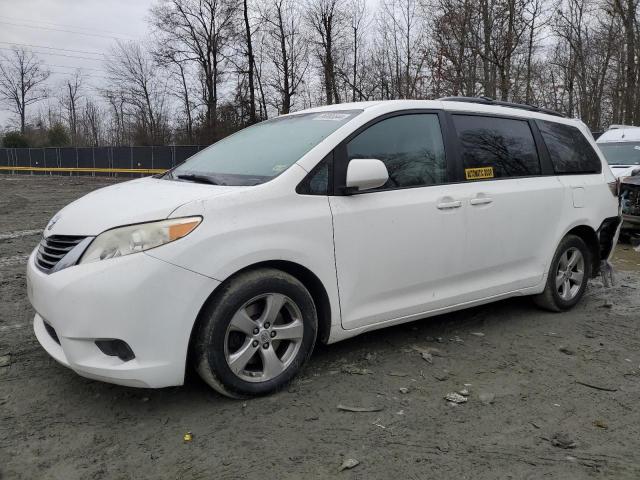 2013 Toyota Sienna Le