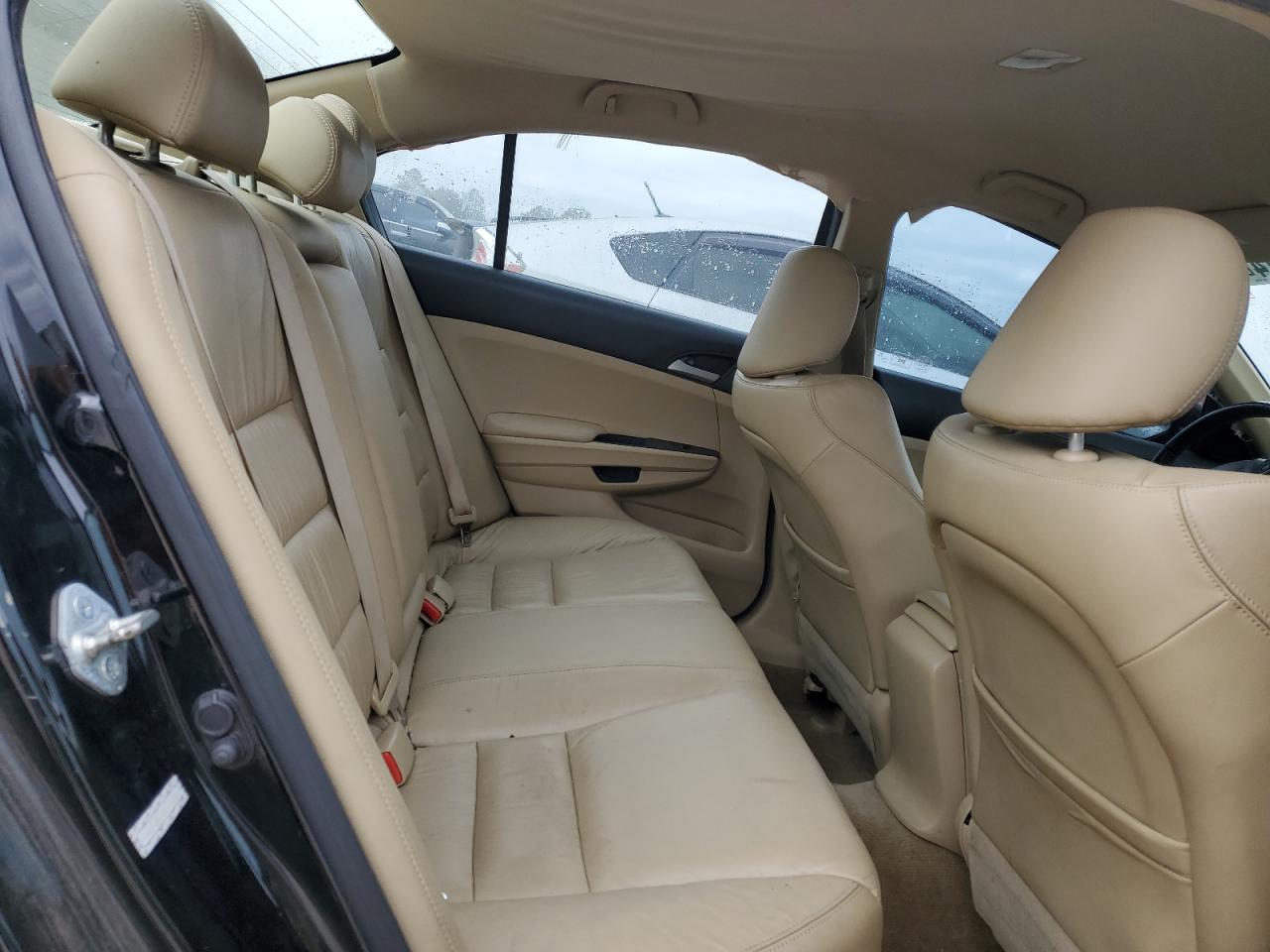 2011 Honda Accord Se VIN: 1HGCP2F69BA142782 Lot: 86292274