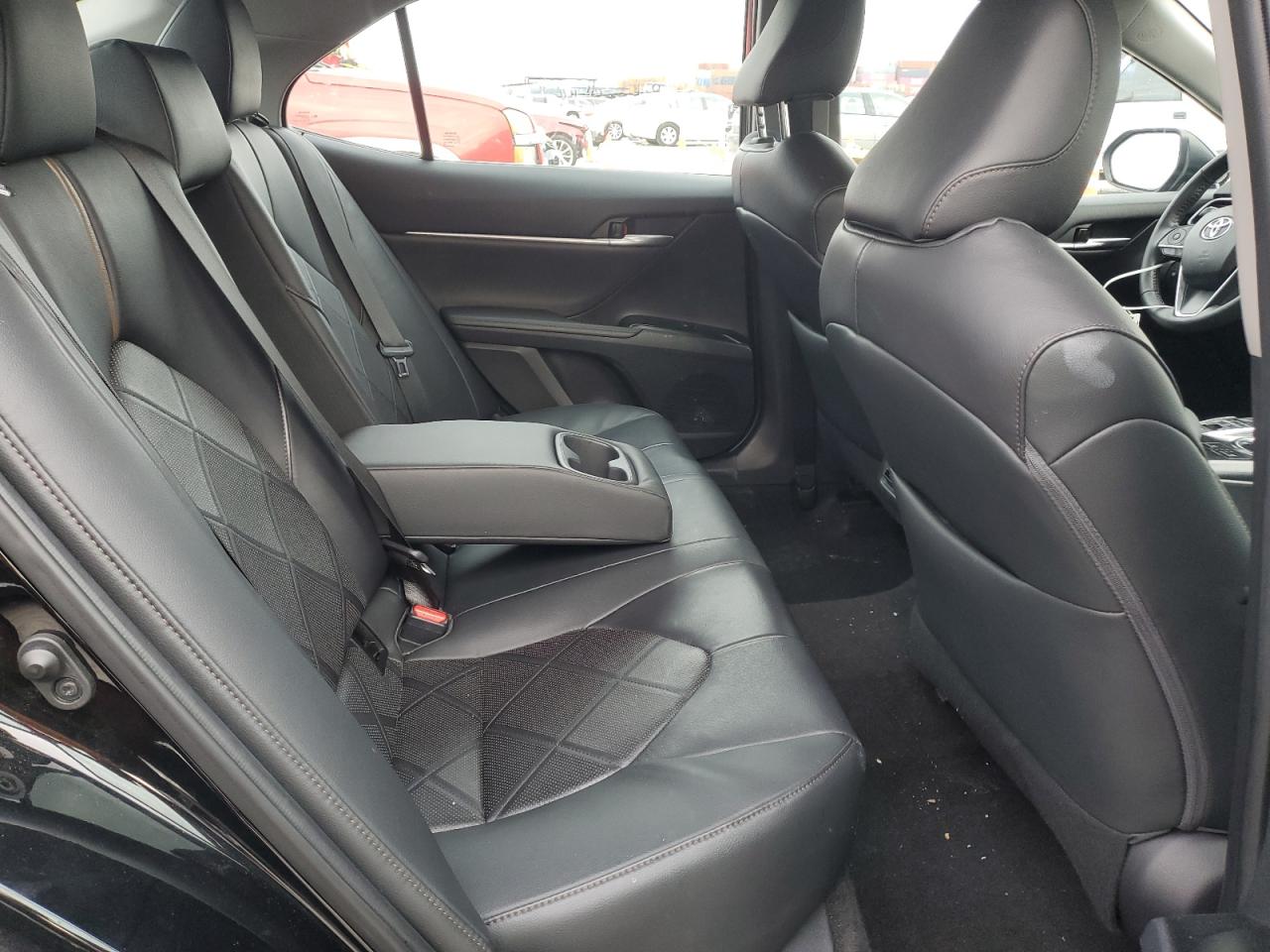 2019 Toyota Camry - Image 10