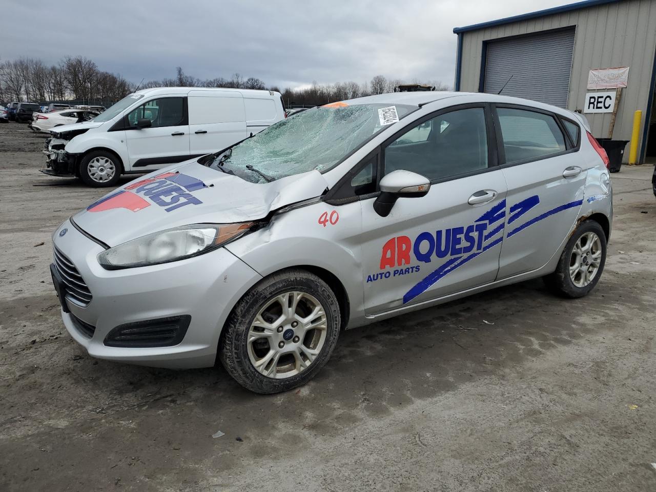 VIN 3FADP4EJ6FM120483 2015 FORD FIESTA no.1