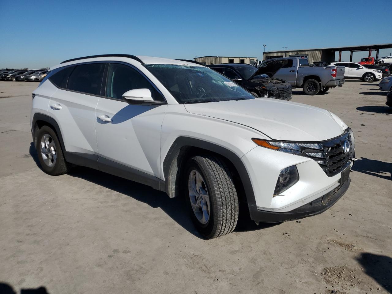 2022 Hyundai Tucson - Image 4
