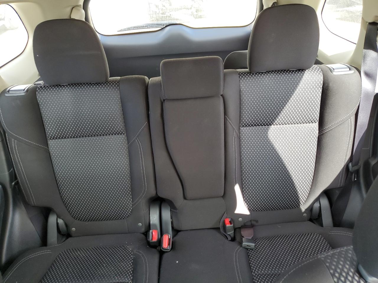 2020 Mitsubishi Outlander - Image 10