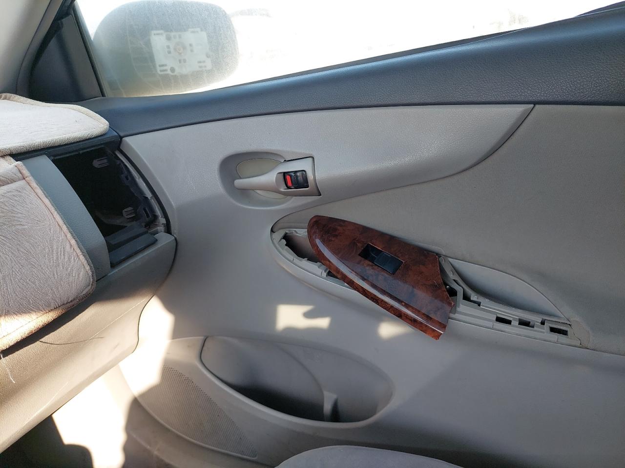 RKLBV42E4D4625982 - 2013 TOYOTA COROLLA - #85829234