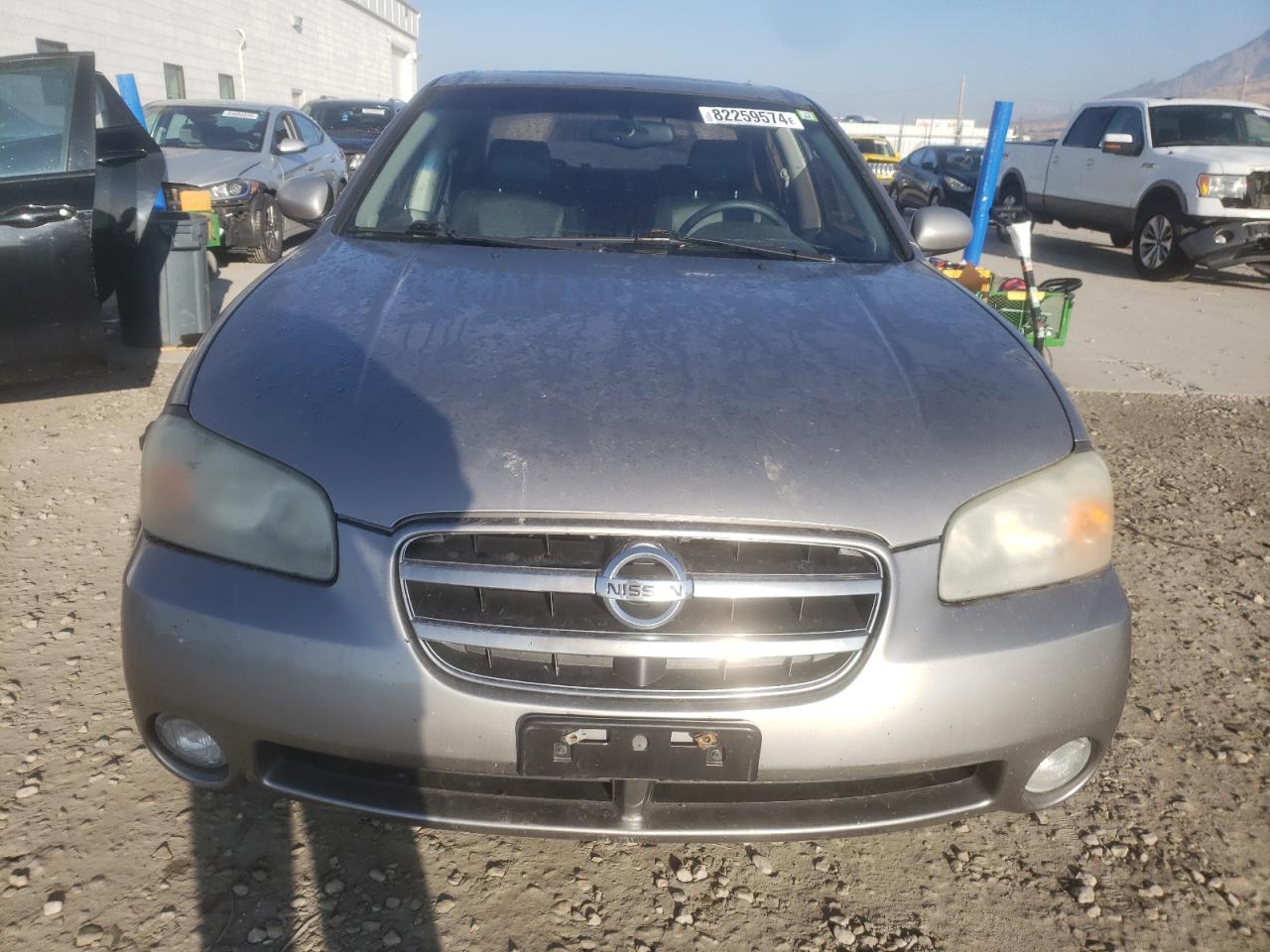 2002 Nissan Maxima - Image 5