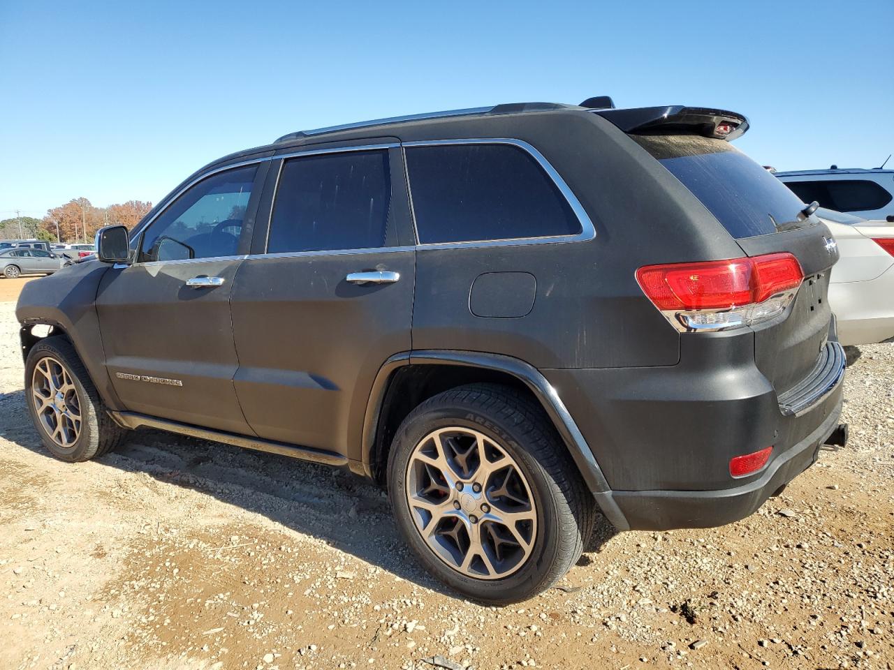 2019 Jeep Grand Cherokee - Image 2