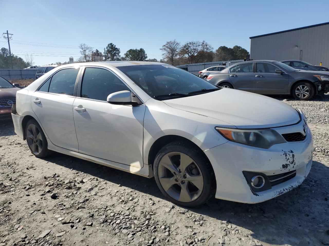 VIN 4T1BF1FK0EU427552 2014 TOYOTA CAMRY no.4