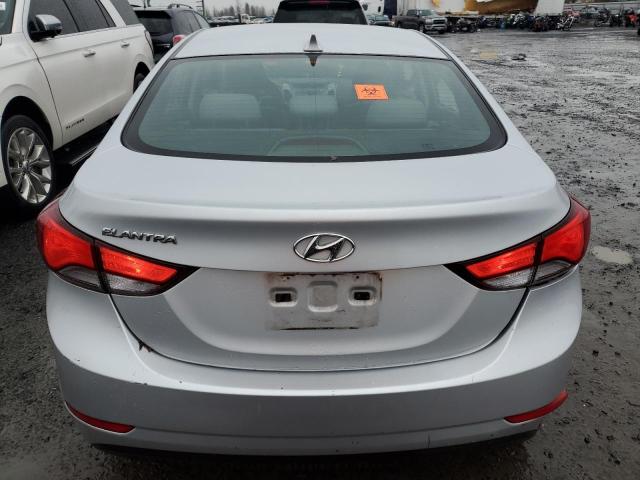  HYUNDAI ELANTRA 2015 Srebrny