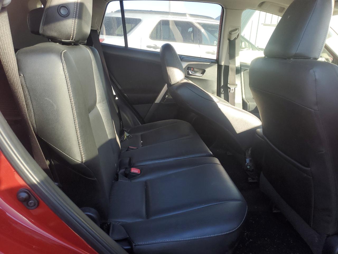 2014 Toyota RAV 4 - Image 11