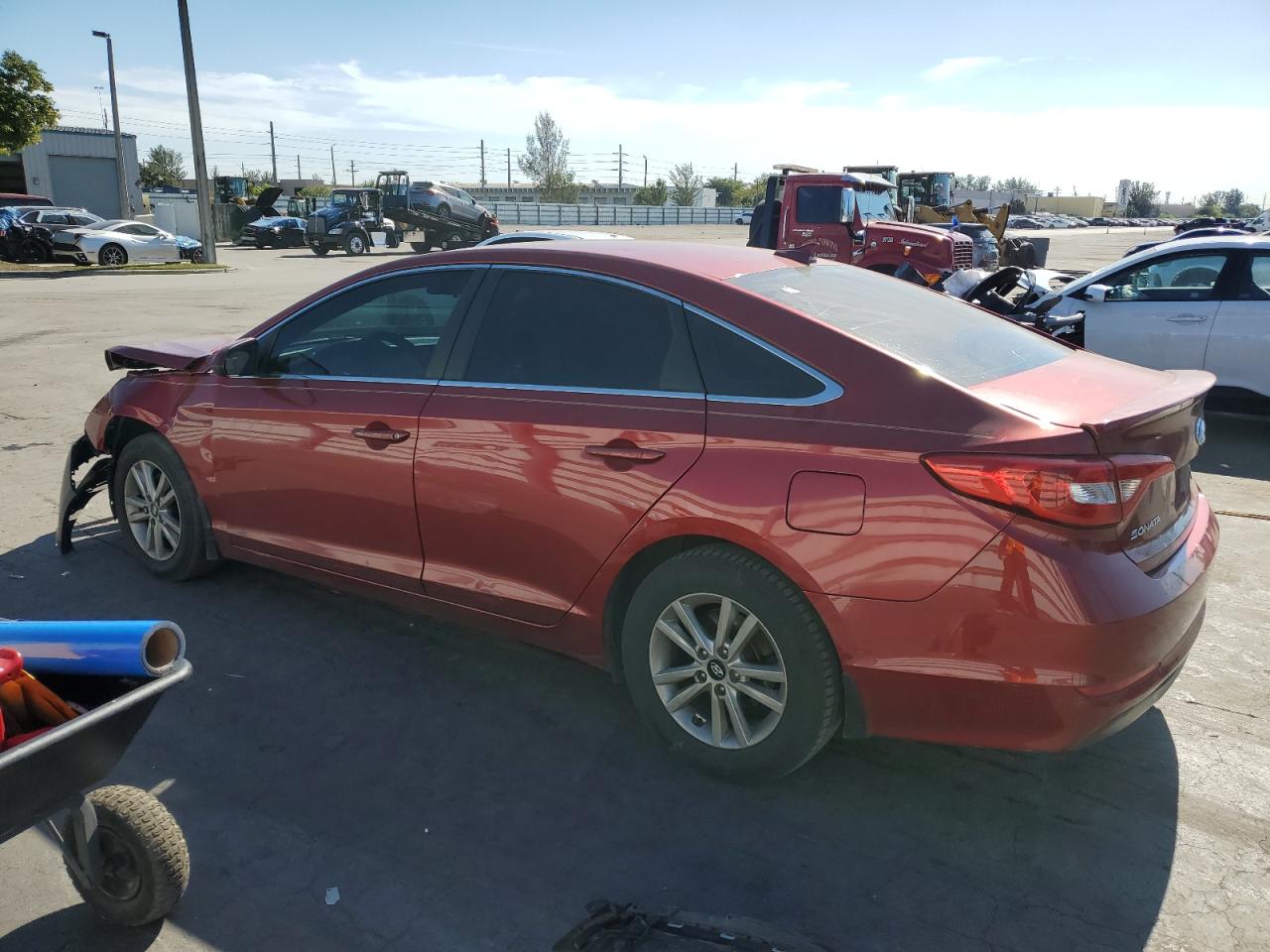 5NPE24AF5FH227481 2015 HYUNDAI SONATA - Image 2