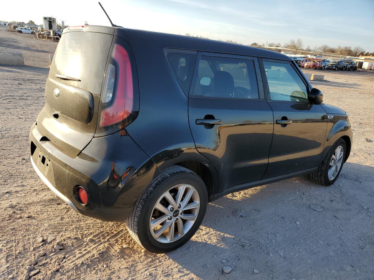 2017 Kia Soul - Image 3