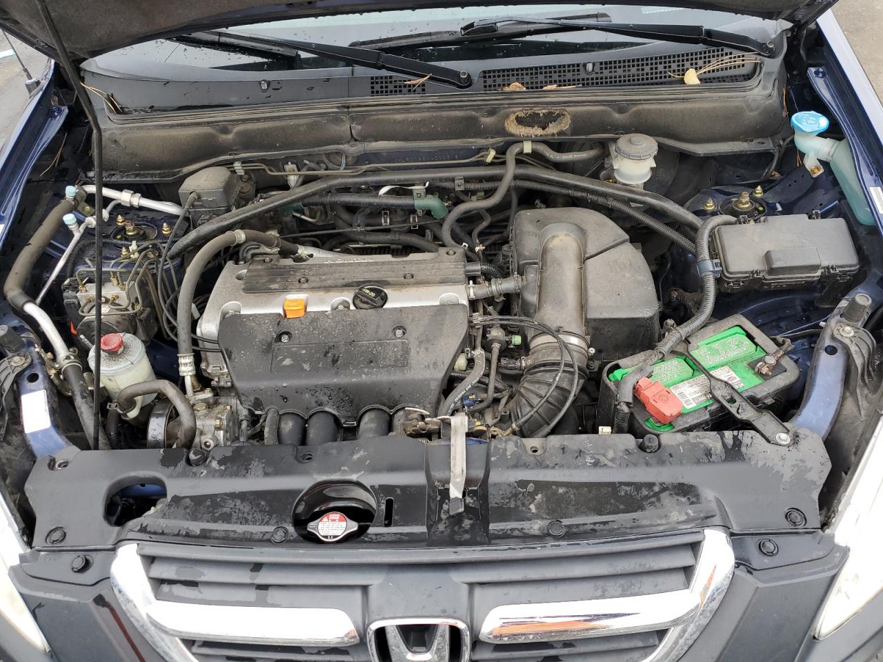 2004 Honda CR-V - Image 12