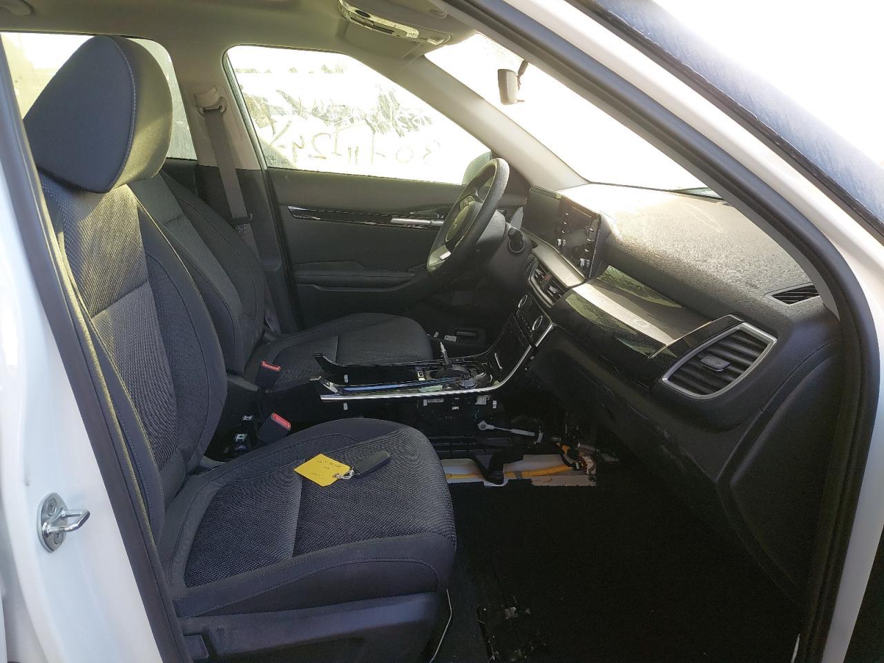 LJD5AA1D3R0115942 - 2024 KIA SELTOS - #87337544