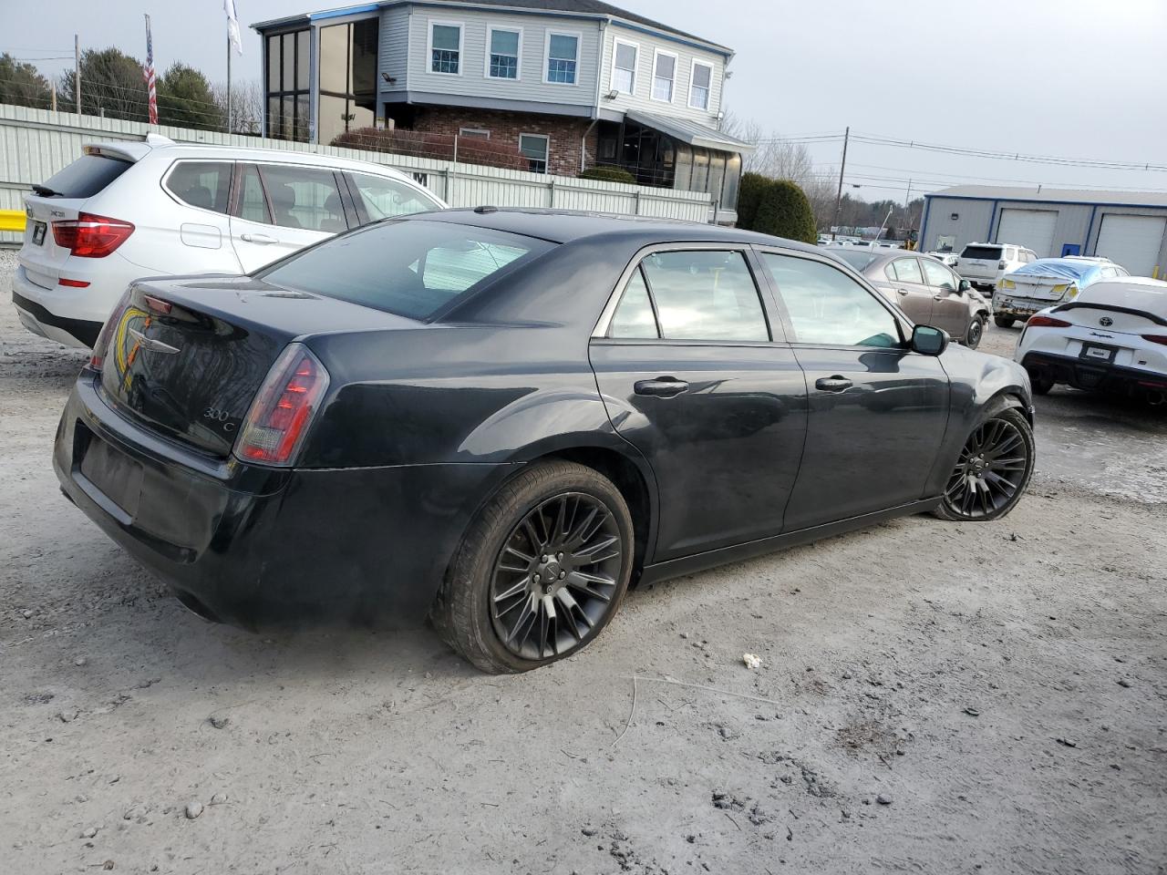 VIN 2C3CCADT6DH691944 2013 CHRYSLER 300 no.3