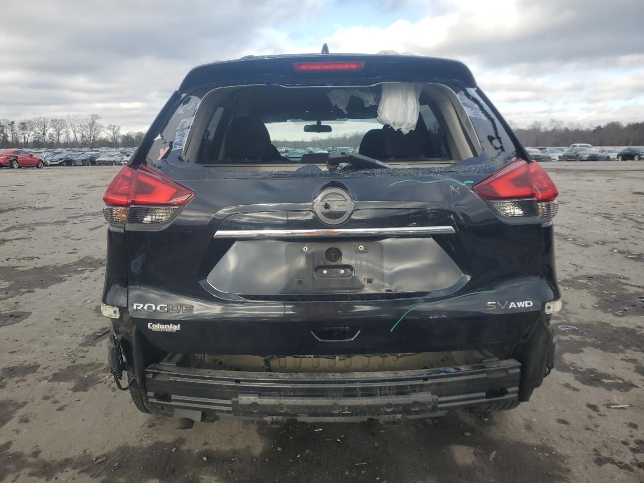 2017 Nissan Rogue - Image 6