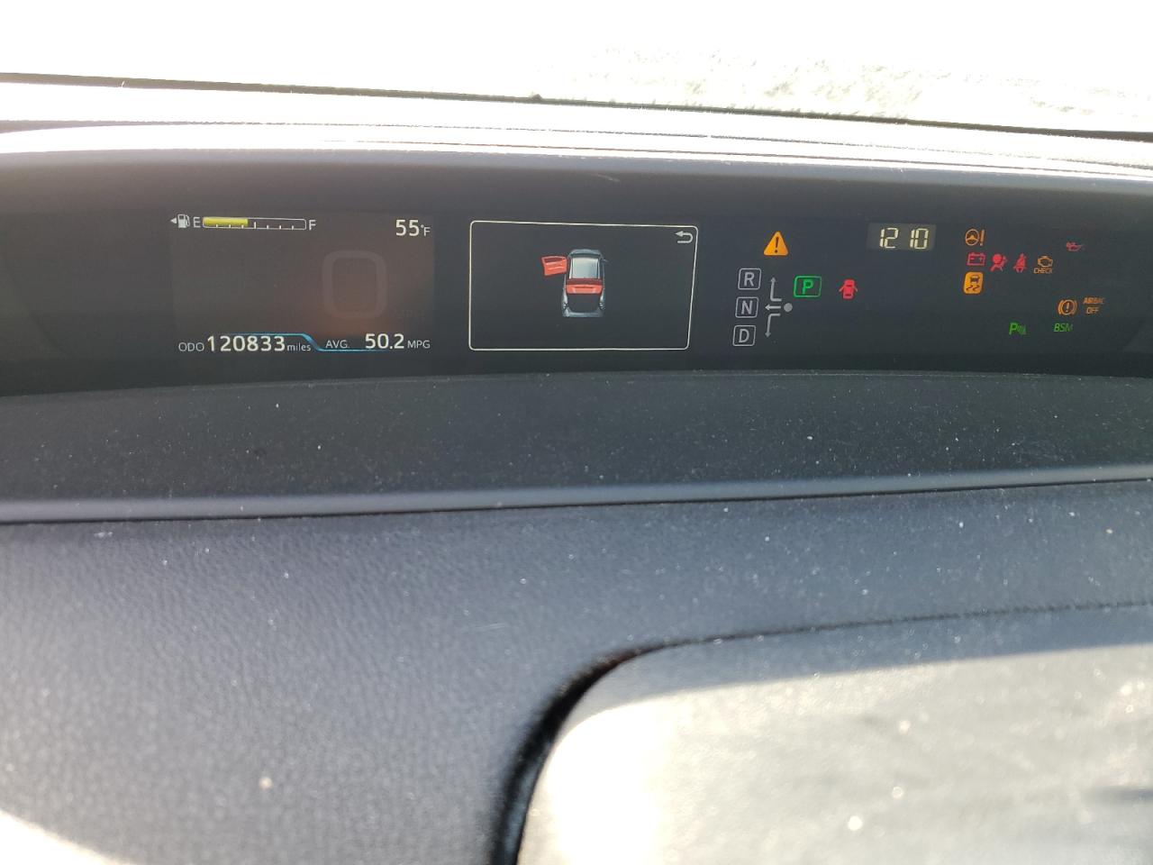 2017 Toyota Prius - Image 9