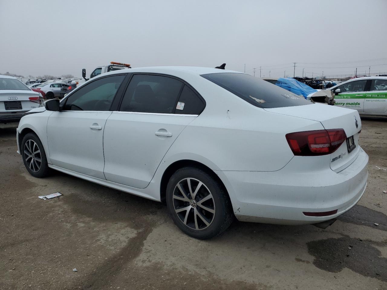2017 Volkswagen Jetta - Image 2