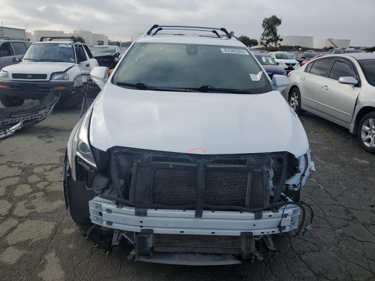 2017 Cadillac XT5 - Image 5