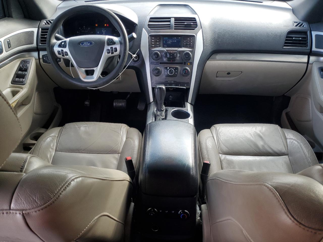 2012 Ford Explorer - Image 8