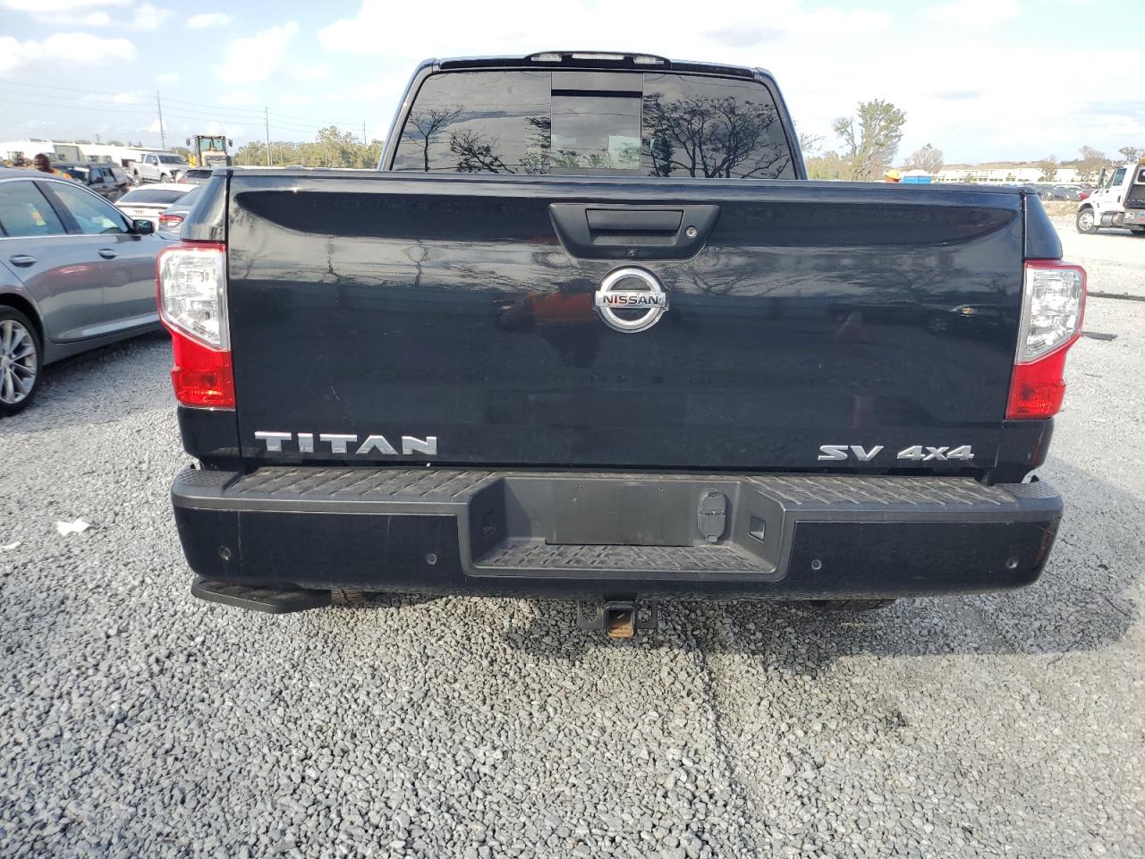 VIN 1N6AA1EC5MN526527 2021 NISSAN TITAN no.6