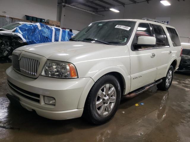 2005 Lincoln Navigator 