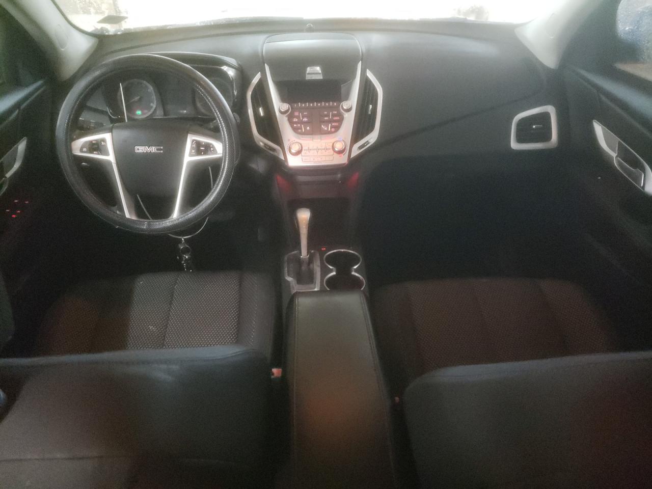2010 GMC Terrain - Image 8