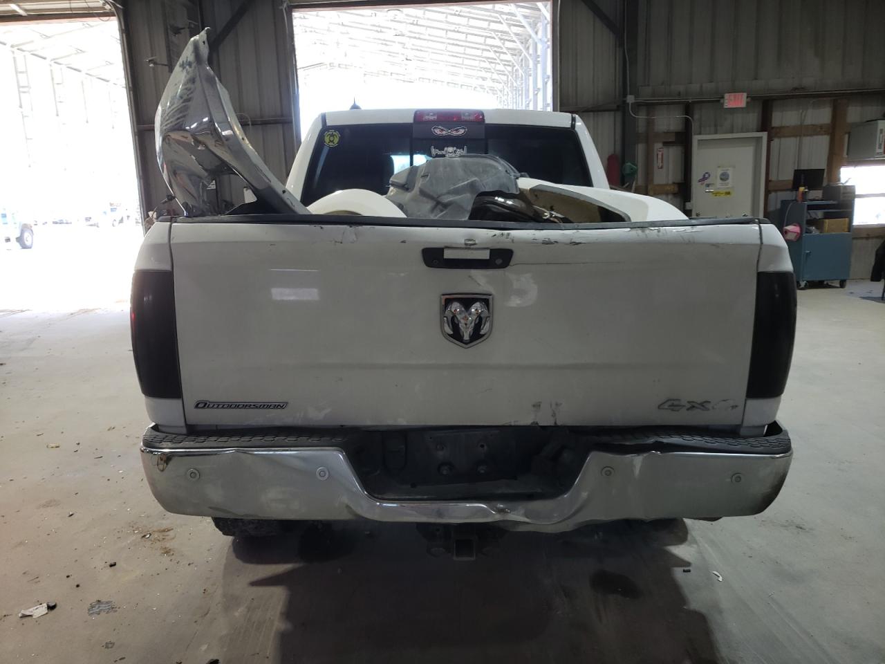 2015 RAM 1500 - Image 6